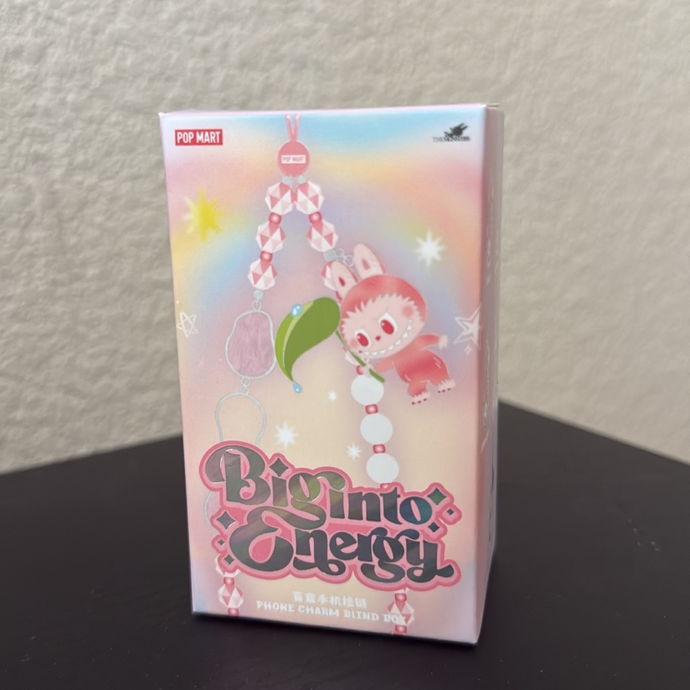 [Brand New] Labubu The Monsters - Big into Energy Series-Phone Charm - Luck - Picture 5 of 7